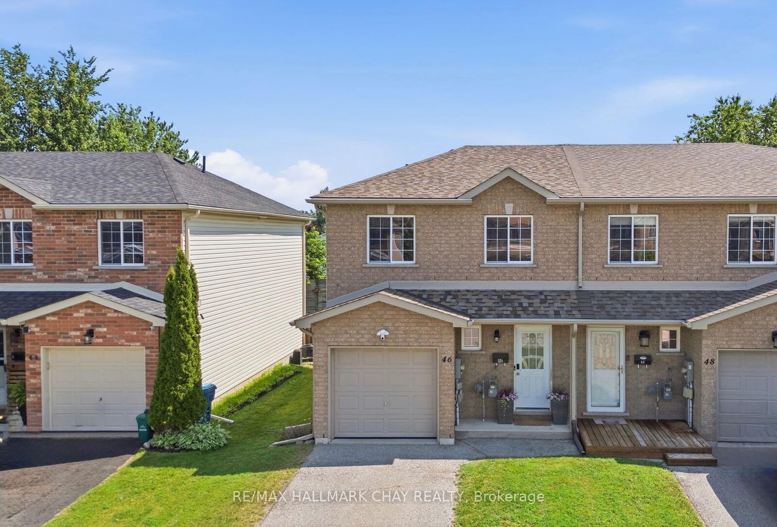 Property Photo: 46 Michelle Drive ON L3V 7V6