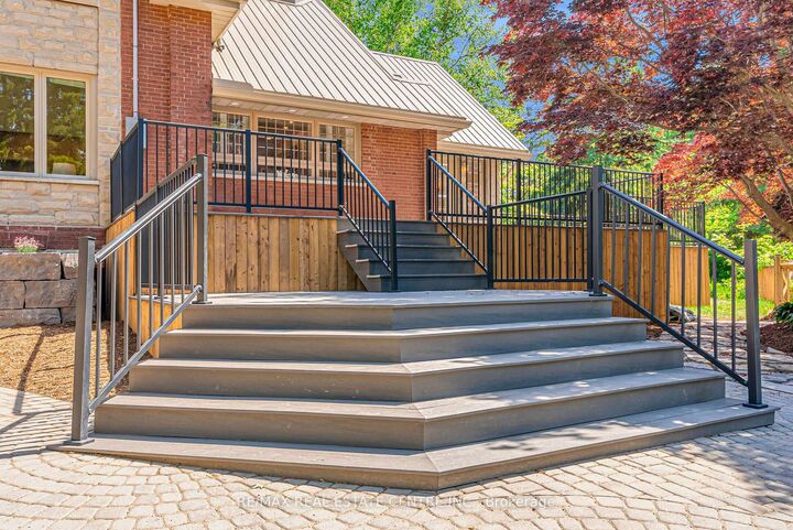 Property Photo: 1560 Elgin Road ON N0L 1G6