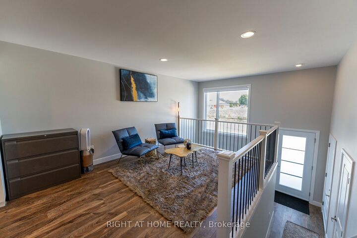 Property Photo:  115 Howard Road  ON N7M 0A4 