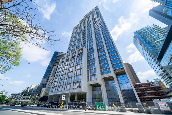 Property Photo:  50 Scollard Street 1801  ON M5R 2C4 