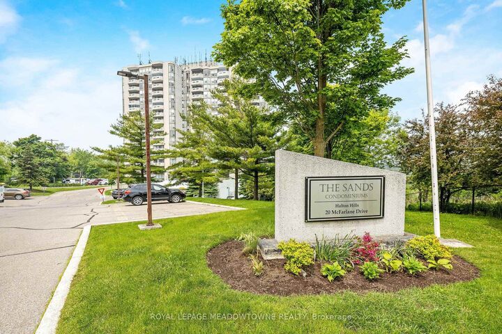 Property Photo: 20 McFarlane Drive 808 ON L7G 5J8