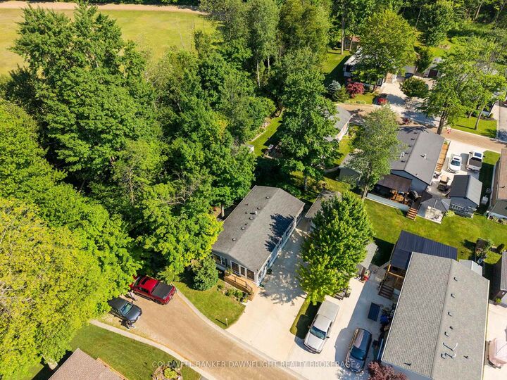 Property Photo: 36501 Dashwood Road #130 ON N0M 1N0