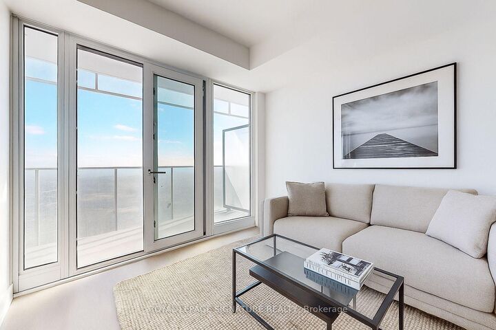 Property Photo:  3883 Quartz Road 5606  ON L5B 0M4 