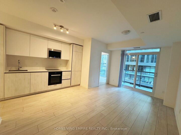 Property Photo:  400 King Street W 622  ON M5V 1K2 