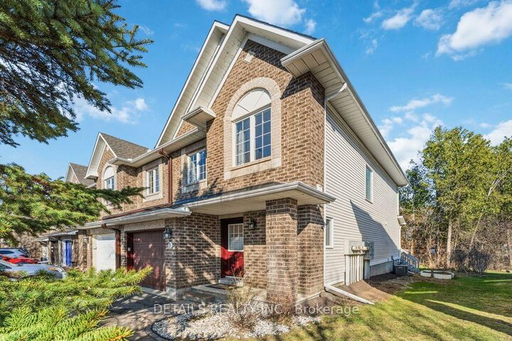 Property Photo:  8 Wimbledon Way  ON K2K 3J2 