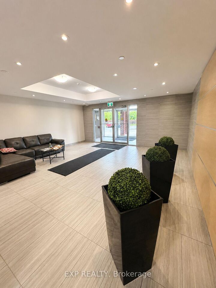 Property Photo: 80 Aspen Springs Drive 124 ON L1C 0V4