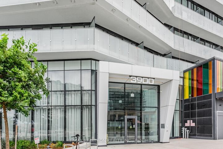 Property Photo:  3900 Confederation Parkway 1203  ON L5B 0M3 