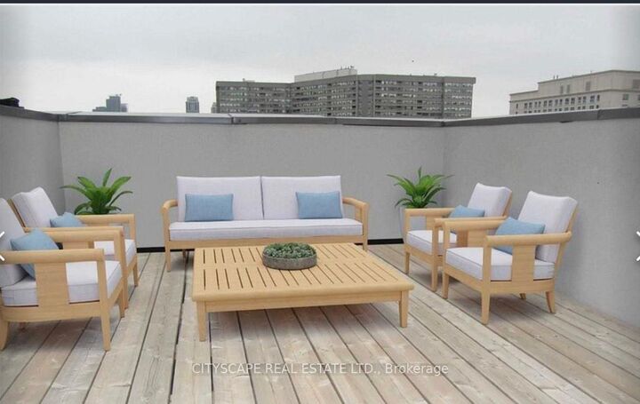 7 Applewood Lane 213 — photo 1
