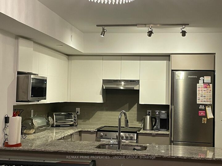Property Photo:  116 Varna Drive  ON M6H 0C8 