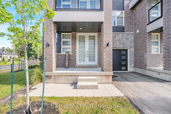 Property Photo:  5672 Dorchester Road 28  ON L2G 5S3 