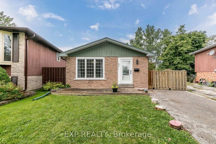 Property Photo:  62 Courtice Crescent  ON L9Y 4G1 