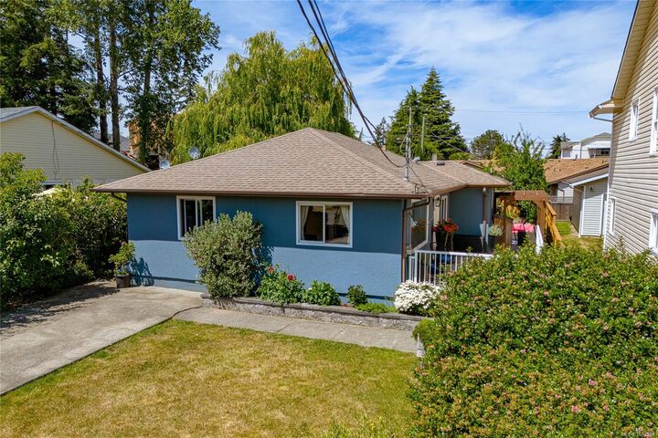 2142 Lannon Way — photo 1