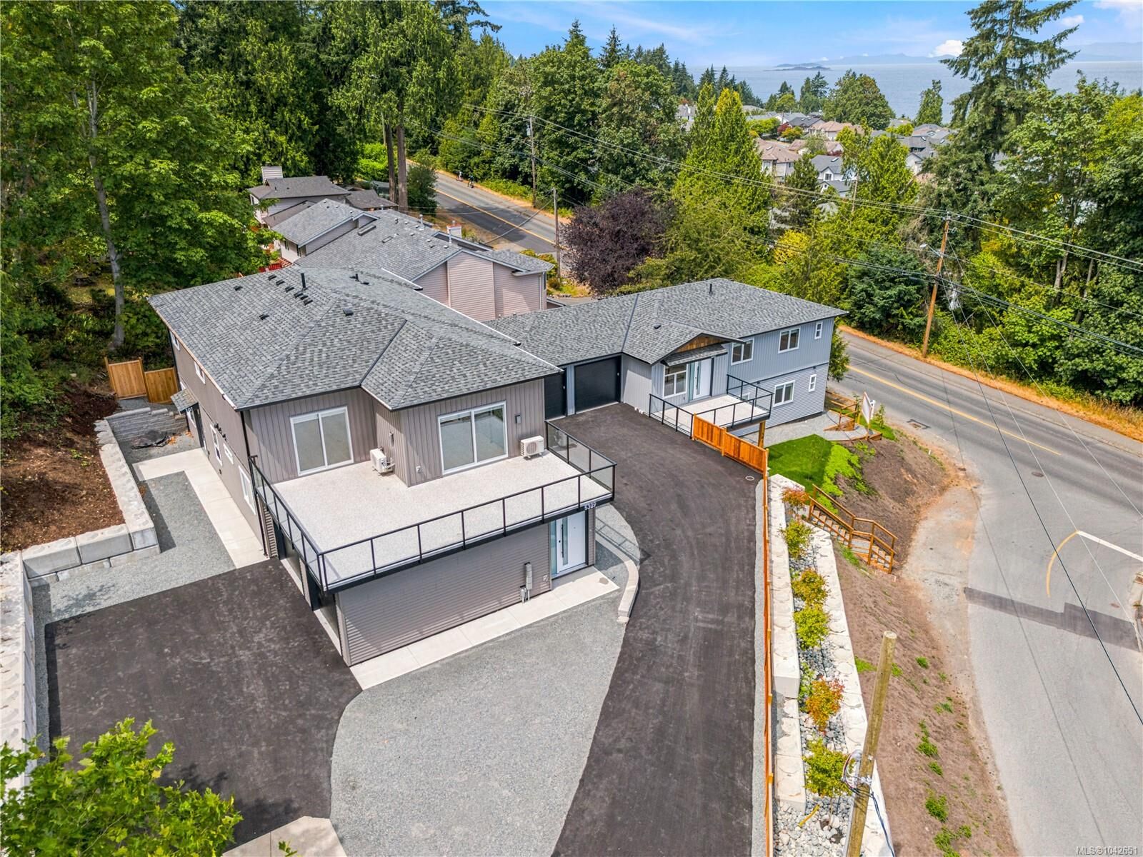 Property Photo: 5309 Toms Trnabt #101 BC V9T 5M9