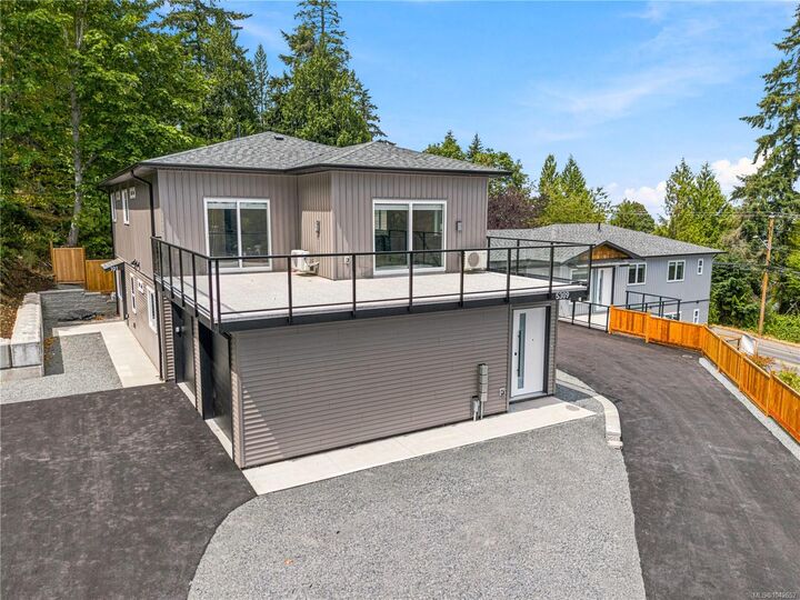 Property Photo: 5309 Toms Trnabt #201 BC V9T 5M9