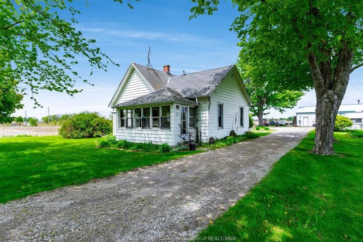 Property Photo:  250 Road 3 East  ON N9Y 2E5 