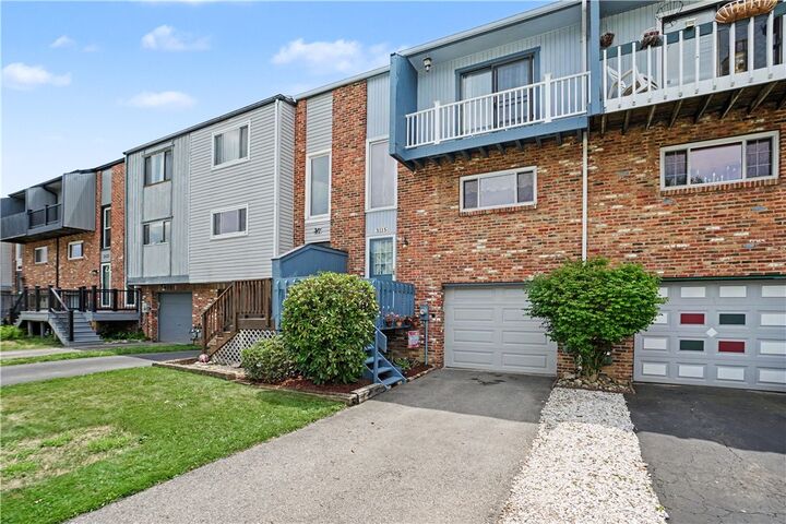 Property Photo:  3115 Camberly Dr  PA 15044 