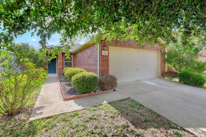 Property Photo:  11313 Barns Trail  TX 78754 