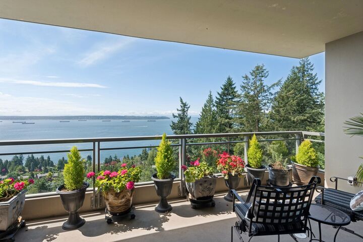 Property Photo:  3355 Cypress Place 902  BC V7S 3J9 