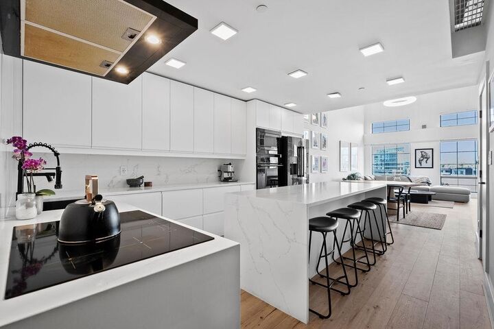 Property Photo:  237 E 4th Avenue 417  BC V5T 4R4 
