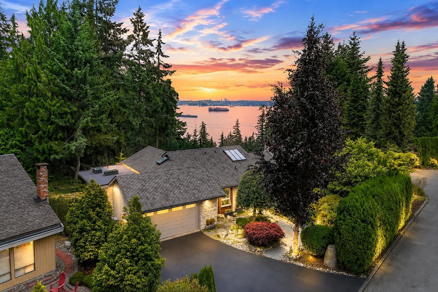 Property Photo: 3706 Southridge Place BC V7V 3H8