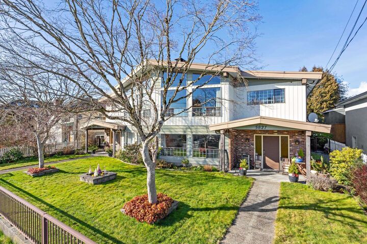5827 Clinton Street — photo 1