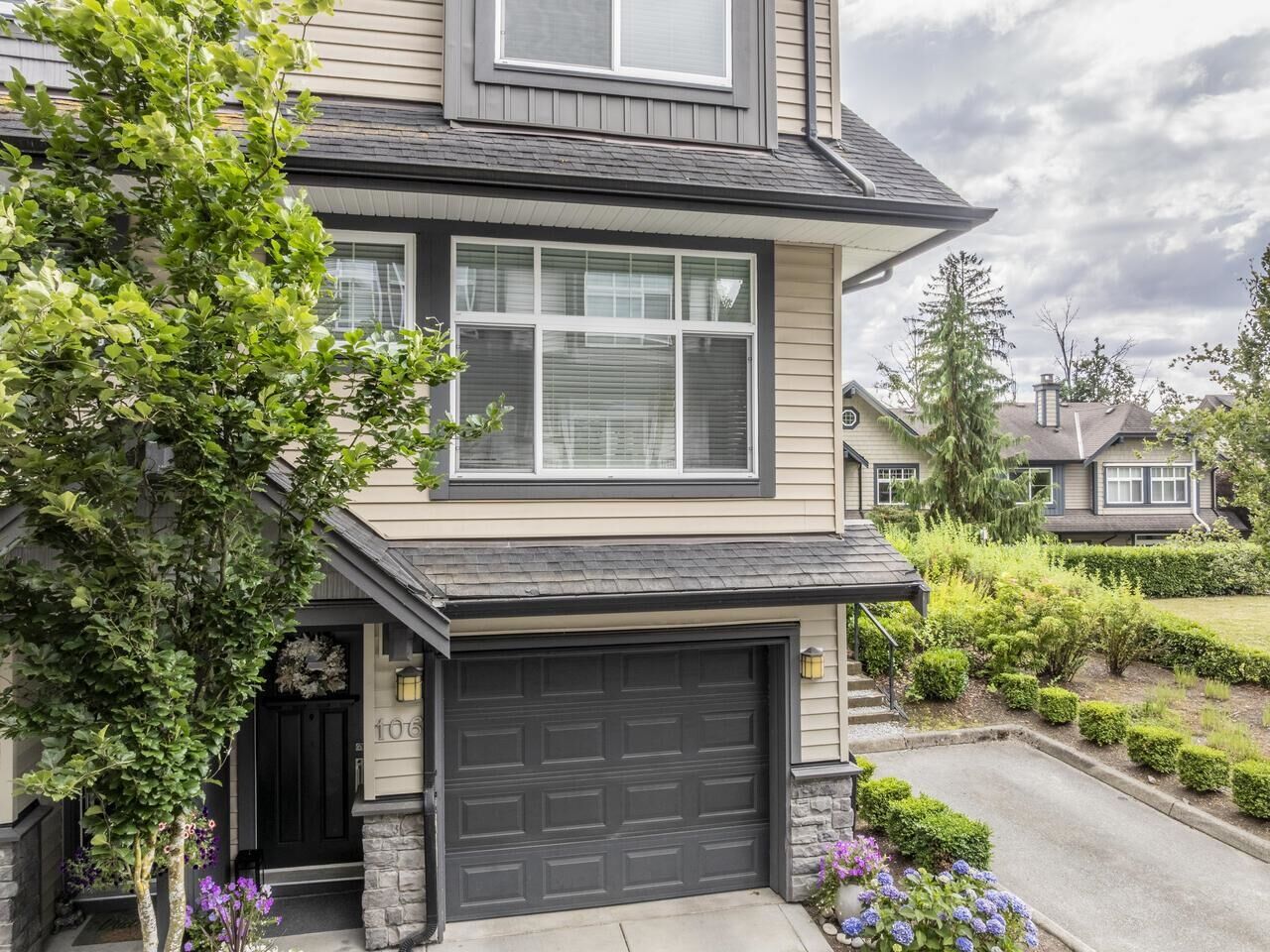 Property Photo:  13819 232 Street 106  BC V4R 0C7 