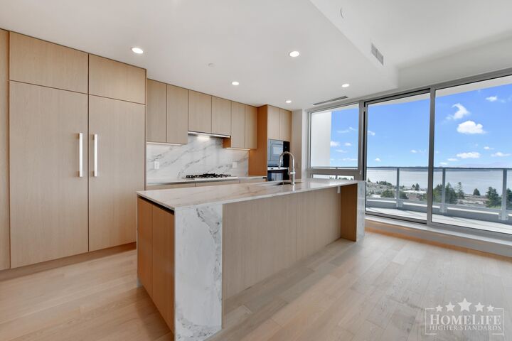 Property Photo: 1475 Foster Street 1105 BC V4B 3W7