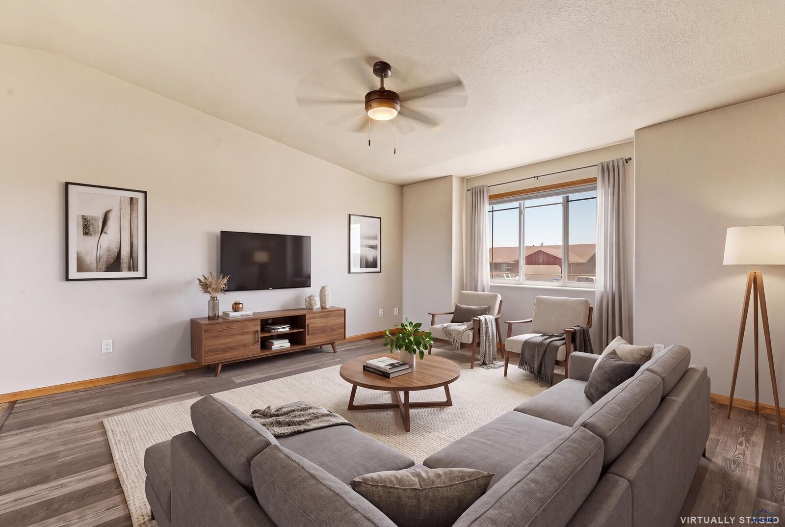 Property Photo:  670 Airway Ct  SD 57719-8136 