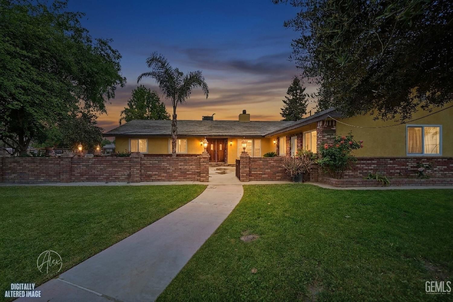 Property Photo: 253 E McKee Road CA 93307