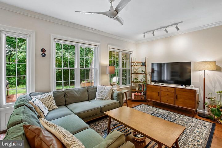 Property Photo: 3376 Gunston Road 3376 VA 22302