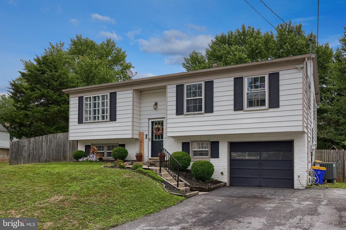 Property Photo:  2520 Log Cabin Road  PA 17408 