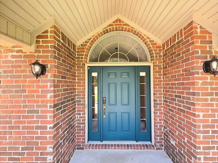 Property Photo:  210 Deauville Drive  AR 72113 