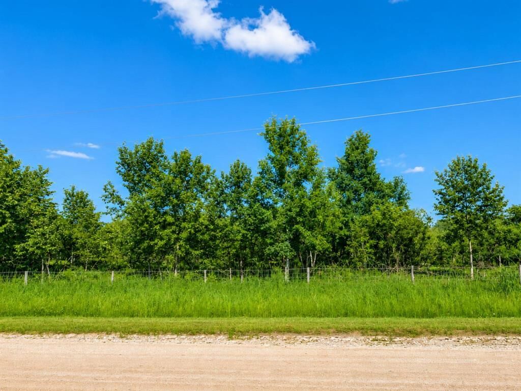 Property Photo:  65 Brenden Street  MB R0A 2P0 