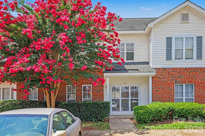 Property Photo:  6414 Mallard View Lane  NC 28269 