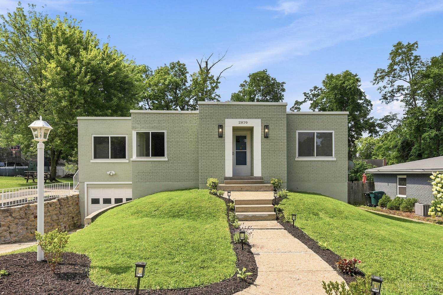 Property Photo: 2879 Saint Catherine Place OH 45211