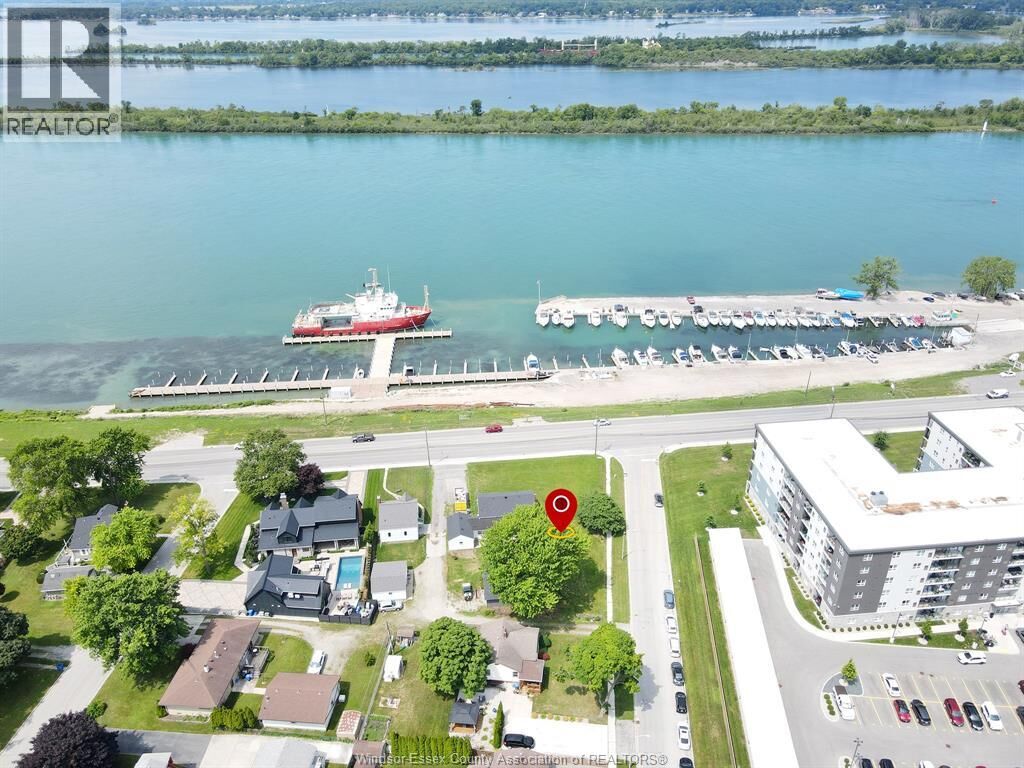 Property Photo: 209 Sandwich Street North ON N9V 2V4