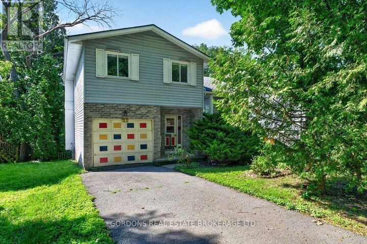 30 Limeridge Drive — photo 1