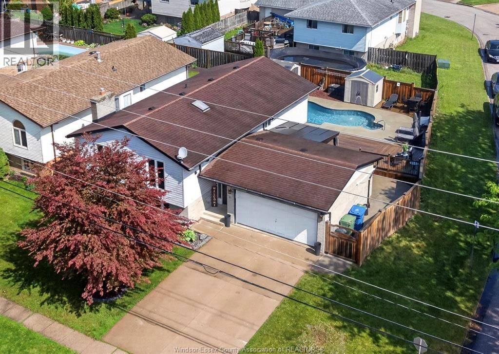Property Photo:  8492 Jerome  ON N8S 4S1 