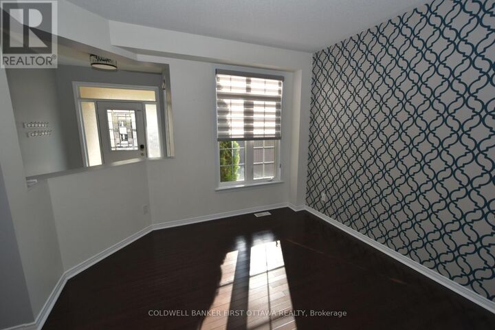 Property Photo: 413 Blackleaf Drive ON K2J 5S5