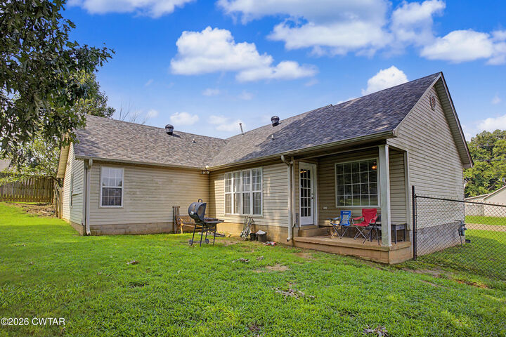 Property Photo: 709 Gettysburg Drive TN 38305