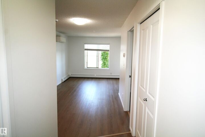 Property Photo: 5810 Mullen Place NW 316 AB T6R 0W3