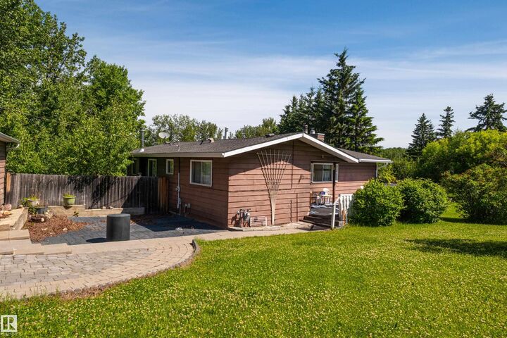 Property Photo: #116 27507 Twp Road 544 AB T8R 2B5