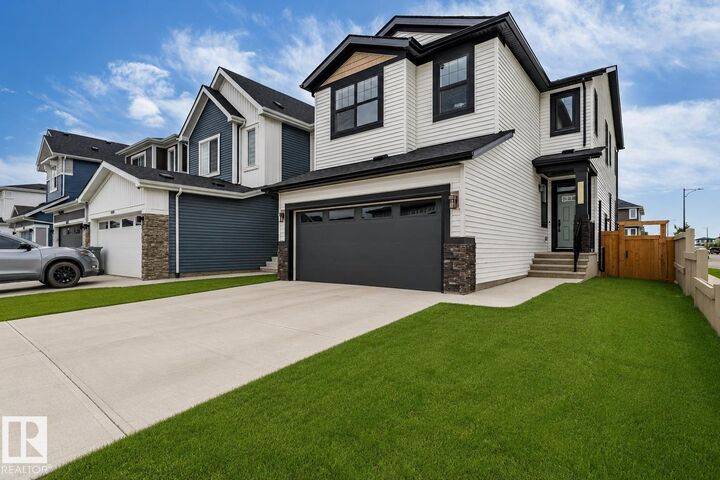 Property Photo: 6921 54 Avenue AB T4X 2Z7