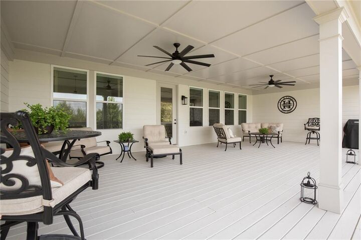 Property Photo: 170 Erie Point GA 30548