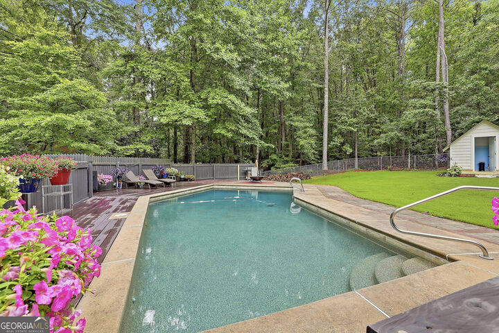 Property Photo: 160 Wills Way GA 30214