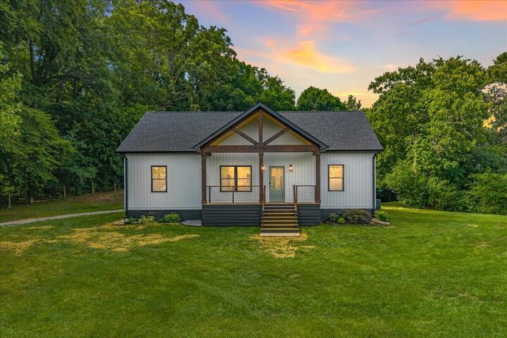 Property Photo:  222/225 Summit Road  TN 37354 