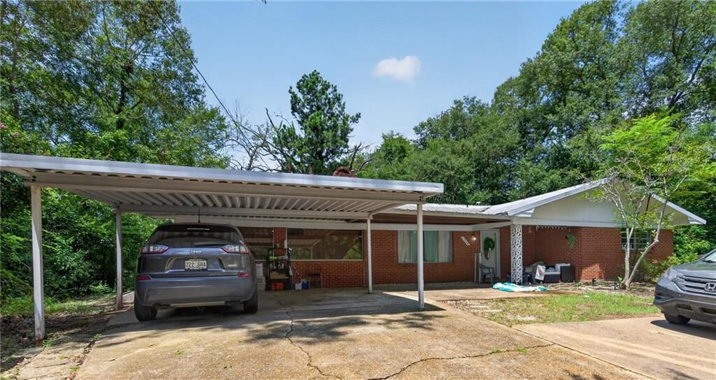 Property Photo:  1504 Emanuel Street  LA 71457 