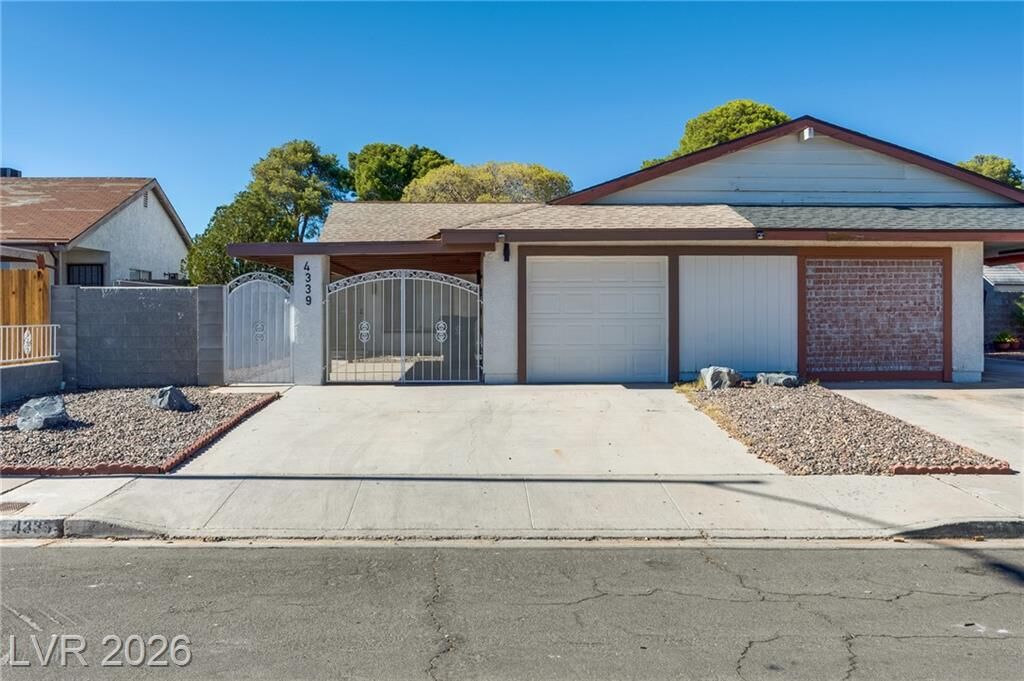 Property Photo:  4339 Pinegrove Street  NV 89147 