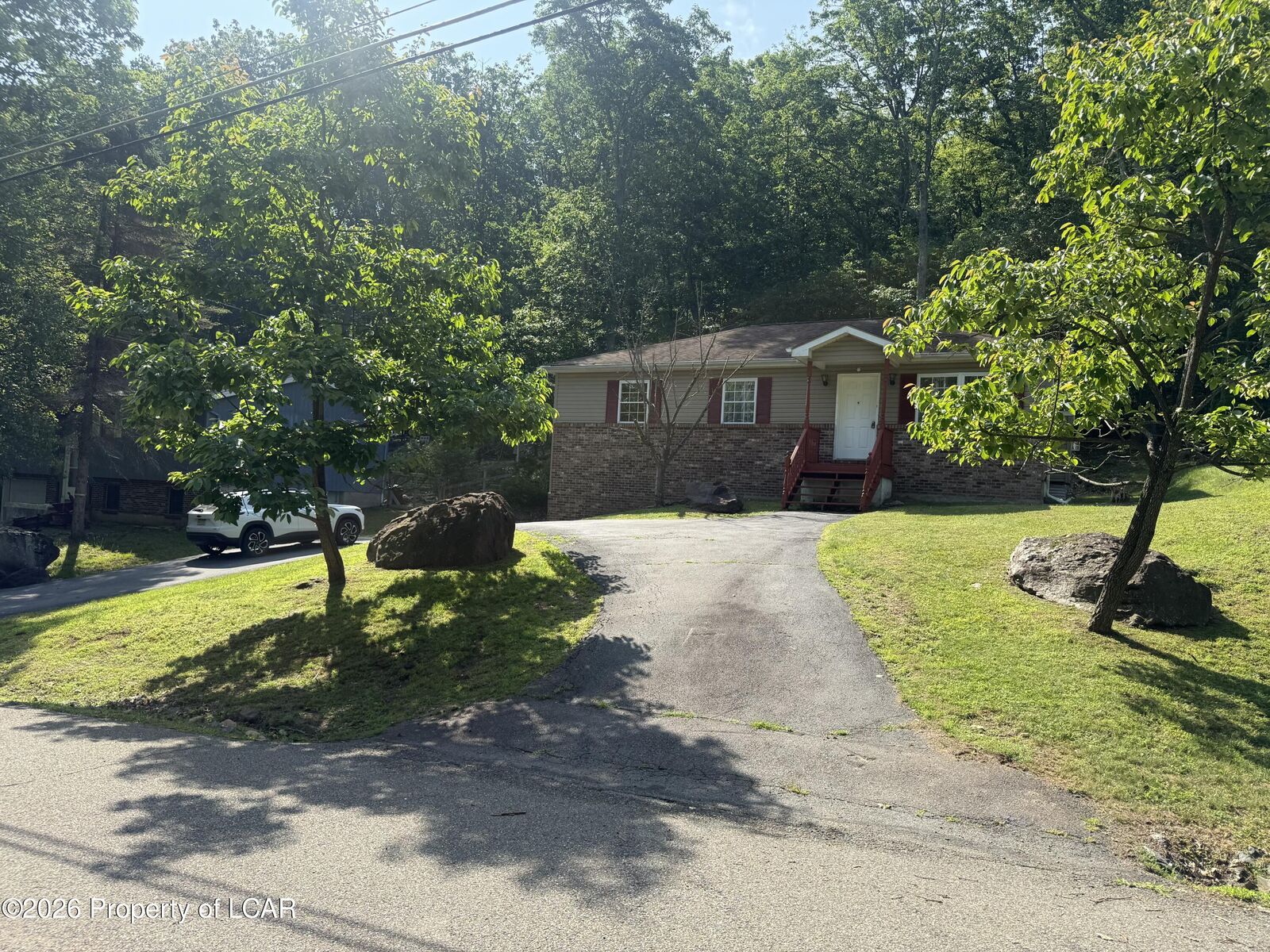Property Photo: 141 Buck Ridge Drive PA 18222