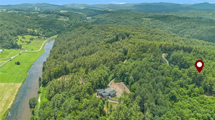 Property Photo:  657 Wolfpack Drive  NC 28694 